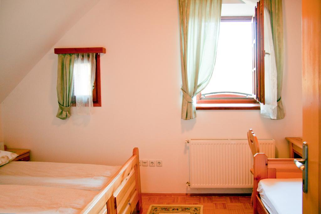 Farm Stay Bukovje Ljubno Buitenkant foto
