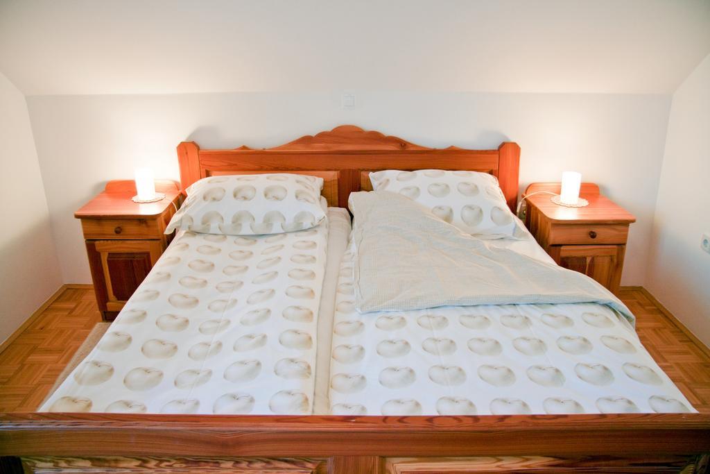 Farm Stay Bukovje Ljubno Buitenkant foto